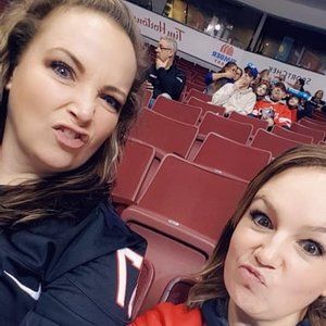 Meet your Posher, Christina